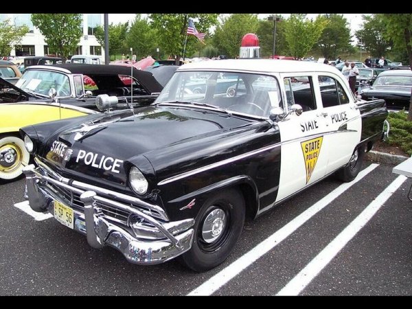 Ford 1950 Police