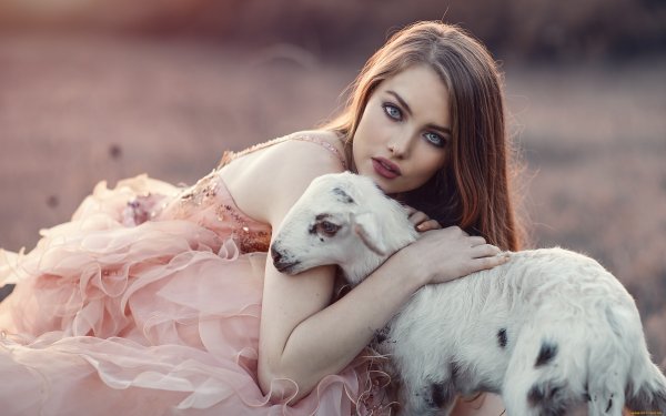 Девушки и животные