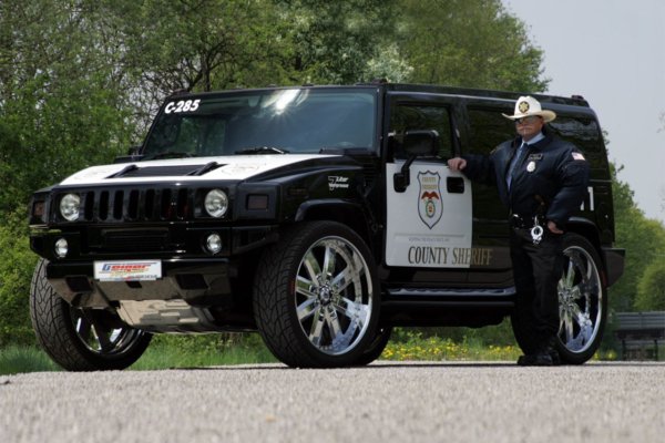 Полицейский Hummer h2