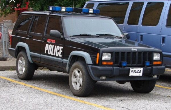 Jeep Cherokee 1993 Police