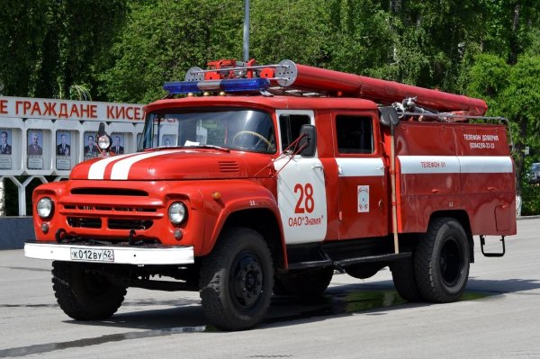 ЗИЛ 130 пожарка