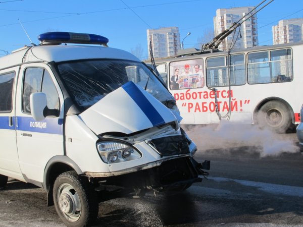 Полицейская машина Газель