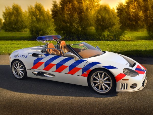 Spyker c8 Police