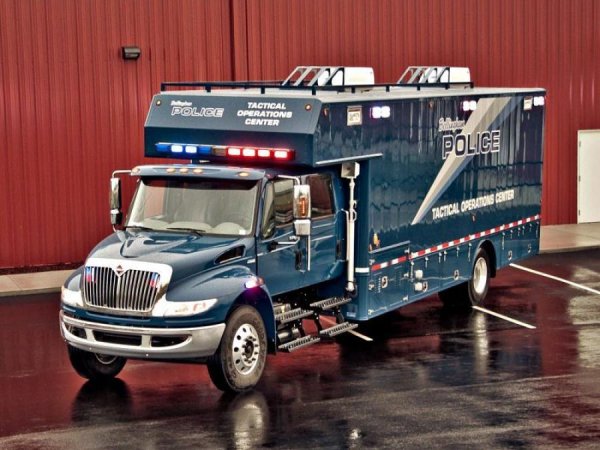 International DURASTAR 4300 Police