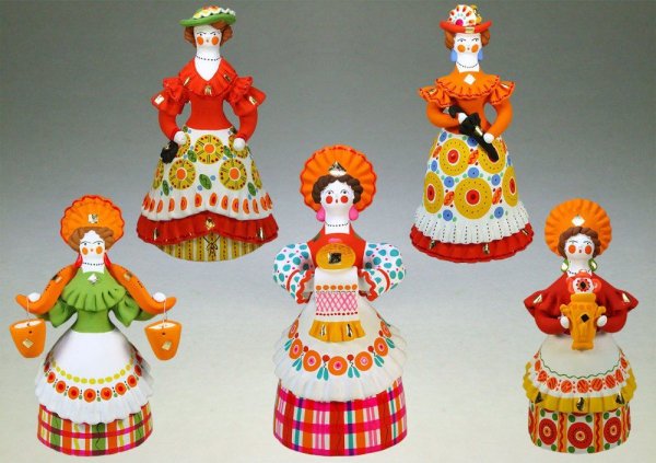Народная игрушка барышня Дымковская