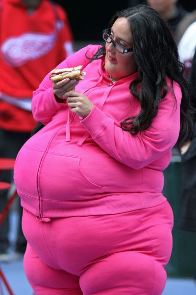 Картинки жирная девушка (50 фото)