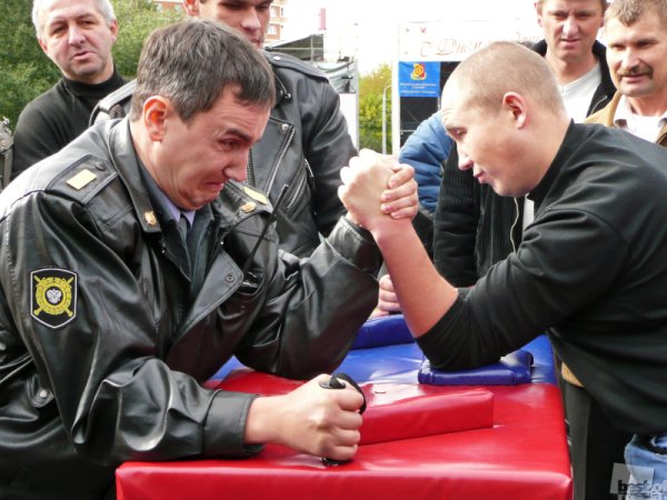 Полицейские против бандитов