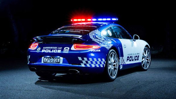 Porsche 911 Carrera 4s полиция