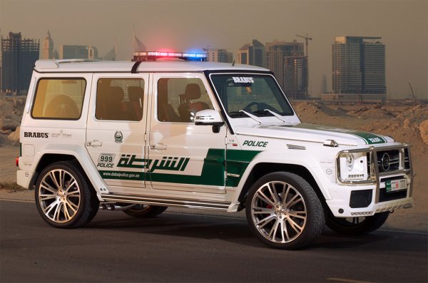 Mercedes-Benz g700