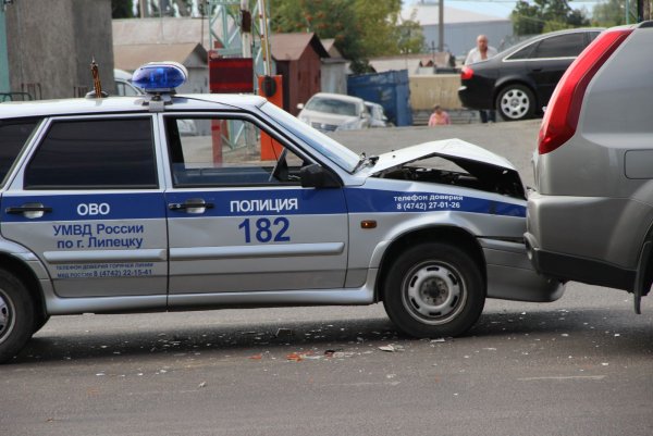 Лада 14 полиция