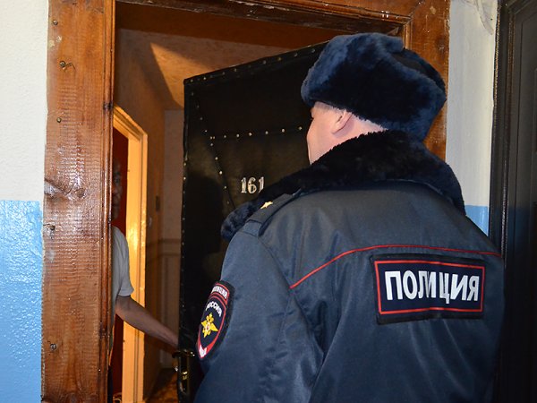 Квартира полиция