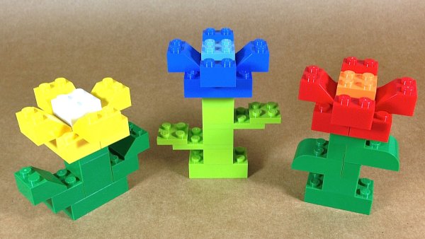 LEGO Duplo цветок