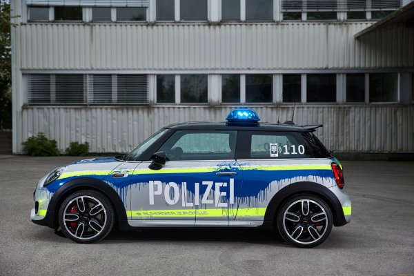 Мини Купер Polizei