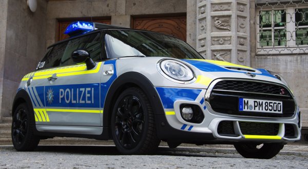 Мини Купер Polizei