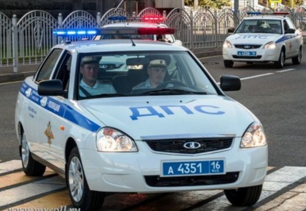 Лада Приора 2 полиция