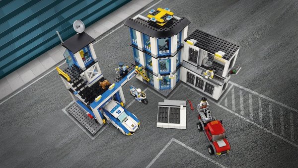 LEGO City Police Station 60141