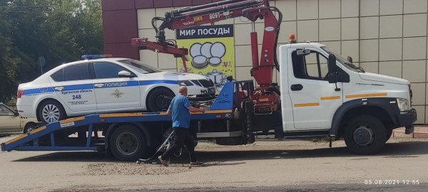 Эвакуатор 2110 полиция