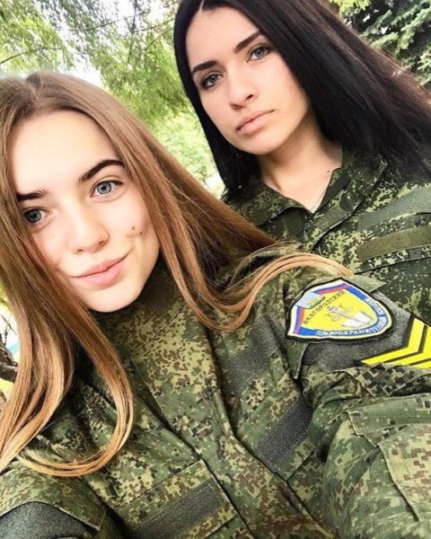 Девушки в армии России