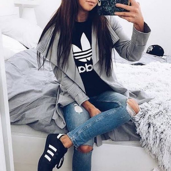 Крутые девушки с айфоном