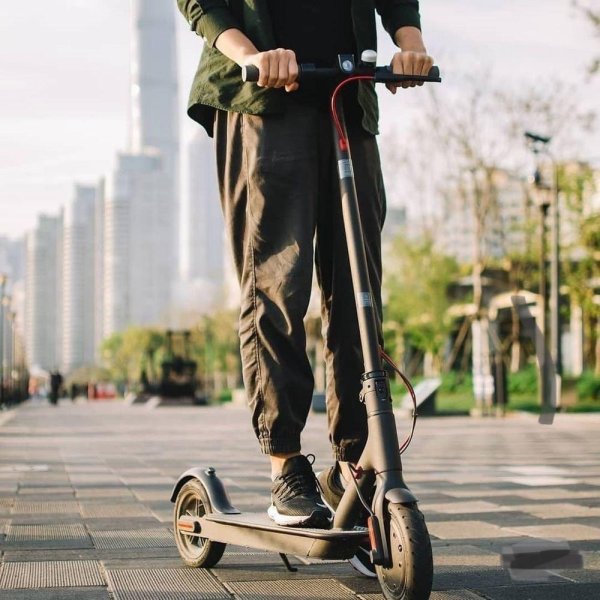 M365 Xiaomi на улице