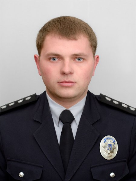 Лицо милиционера