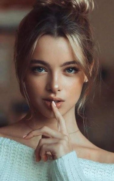 Красивое лицо