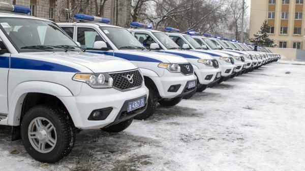 Машины полиции России