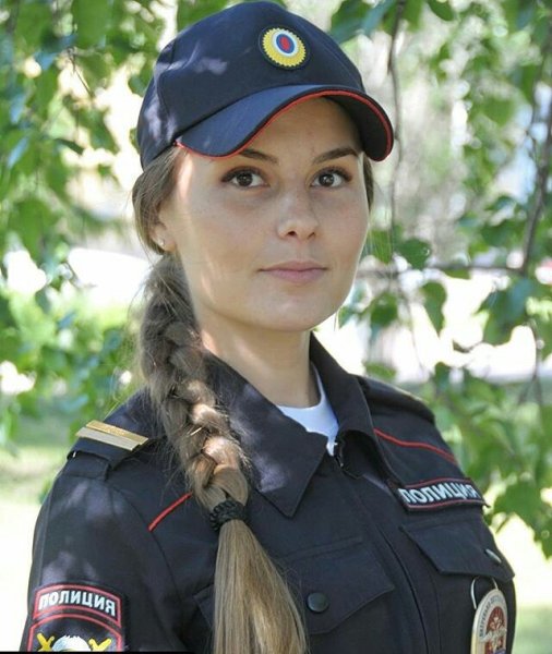 Красивые девушки полицейские