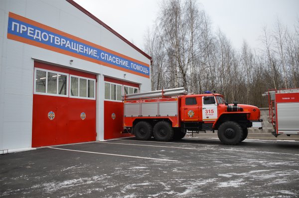 Здание пожарного депо старый Оскол