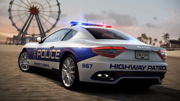 NFS hot Pursuit 2010 Maserati GRANTURISMO S