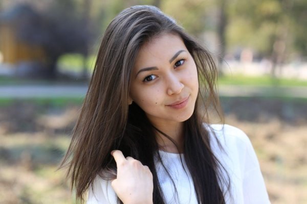 Казашка Рамина Канатаева