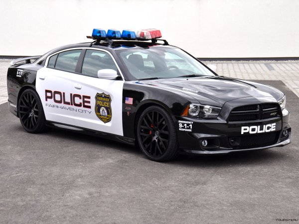 Dodge Charger srt8 полицейский