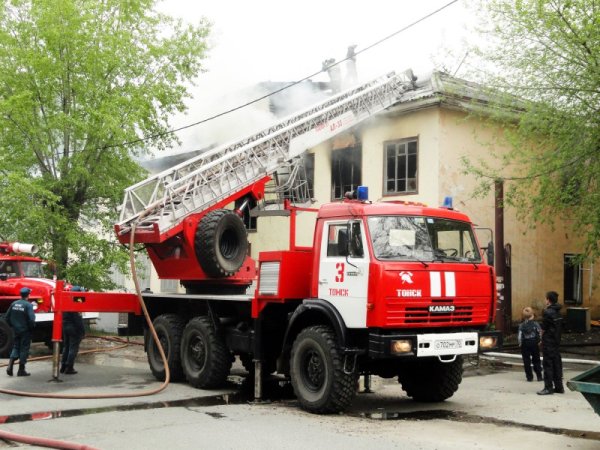 КАМАЗ-43114 ал-30 автолестница