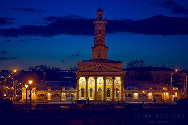 Пожарная каланча Кострома ночью