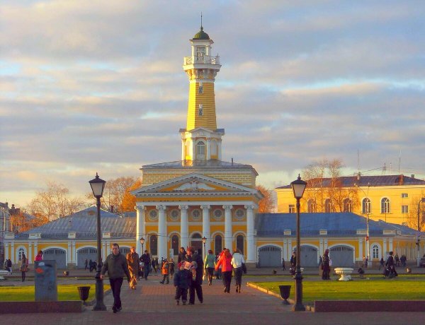 Здание пожарной каланчи в Костроме