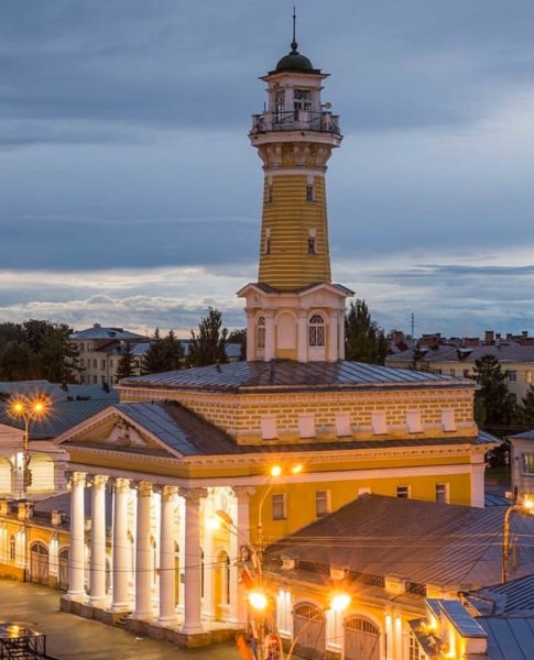 Пожарная колона в Костроме