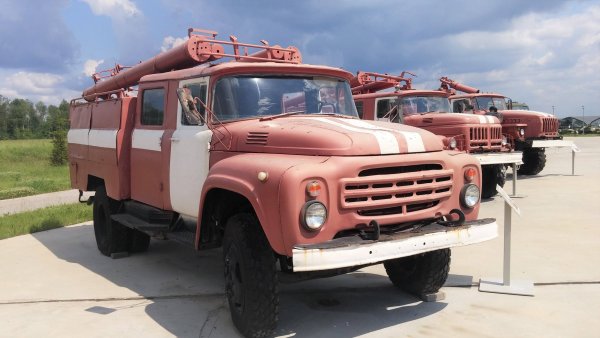 ЗИЛ 130 АЦ