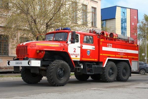 Пожарный автомобиль Урал 5557