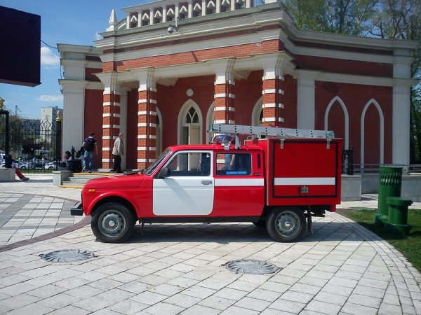 Пожарная Нива Hoffman