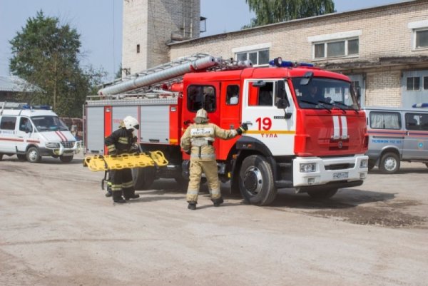 Картинки пожарной скорой машины (45 фото)