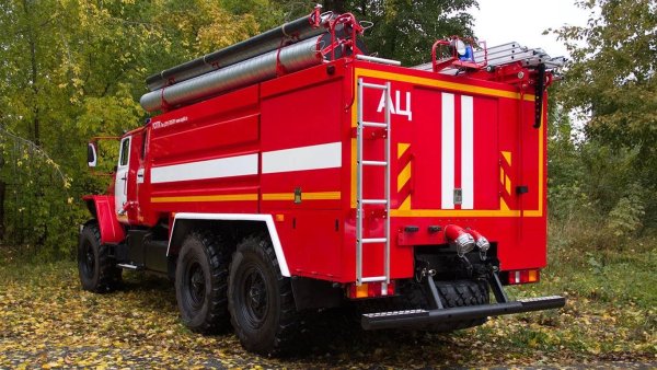 Урал 4320 автоцистерна пожарная АЦ-8-40