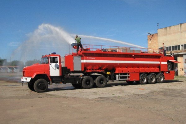 Пожарный автопоезд КРАЗ-6443