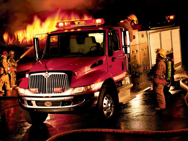 International DURASTAR 4400 Firetruck 2002