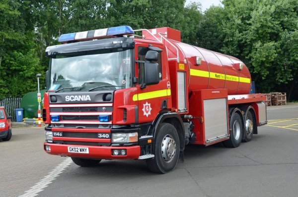 Scania 340 114c
