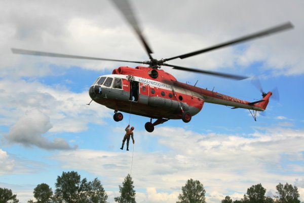 Пожарный вертолет ми-8