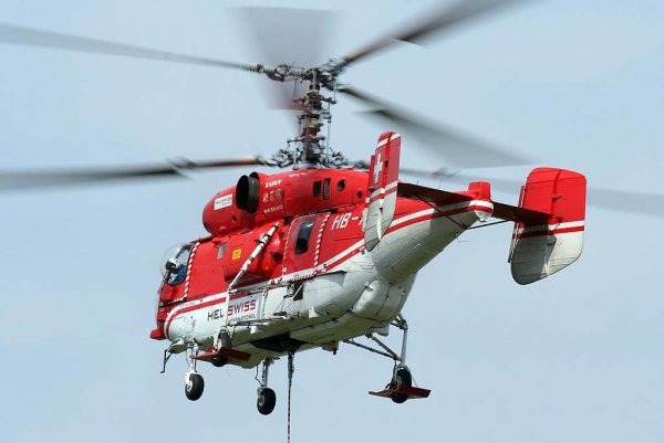 Пожарно-спасательный вертолет ка-32а вертолет МЧС