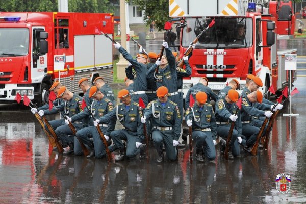 МЧС РФ спасатель