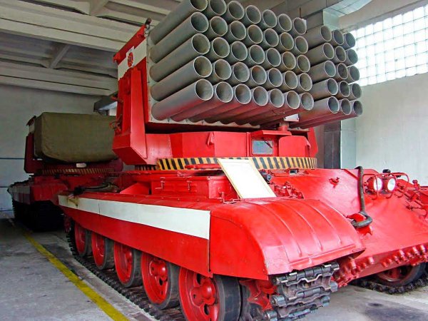 Гусеничная пожарная машина "Импульс-2м