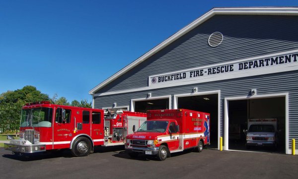 Роузвуд Fire Station