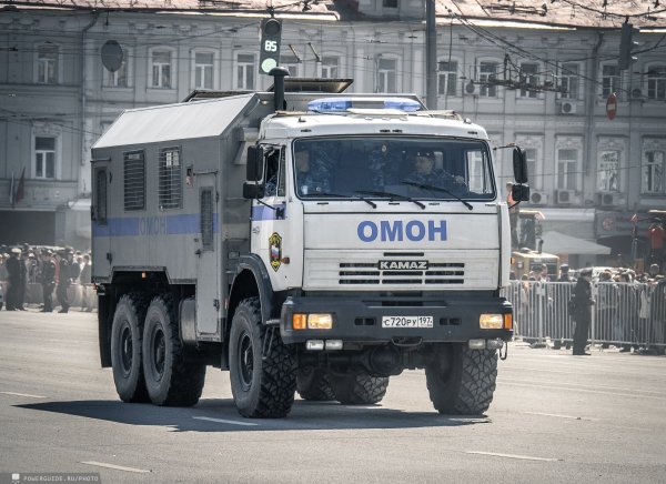 КАМАЗ 4326 автозак